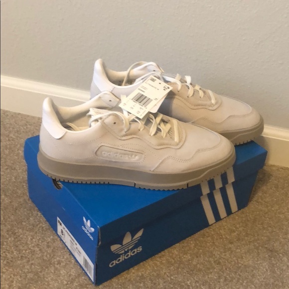 Adidas Women's SC Premier shoe Cloud white/Brown - Picture 2 of 8